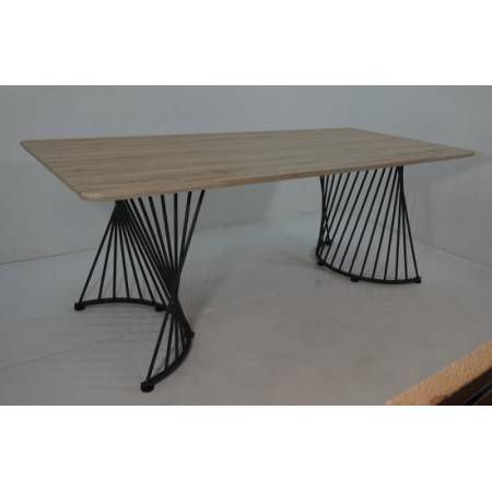193531 DINING TABLE