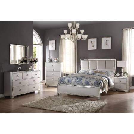 24834CK-4PC 4PC SETS Voeville 24834CK California King Bed