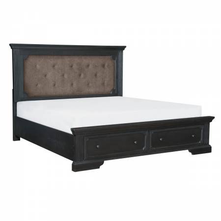 1647-1* Queen Platform Bed with Footboard Storage Bolingbrook