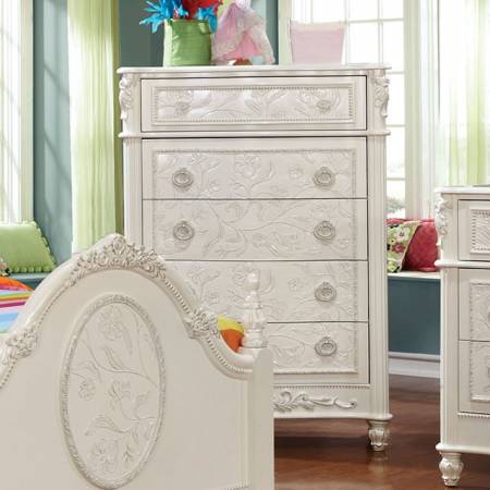 HENRIETTA CHEST