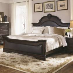 Cambridge Queen Bed with Upholstered Panels and Shell Carving